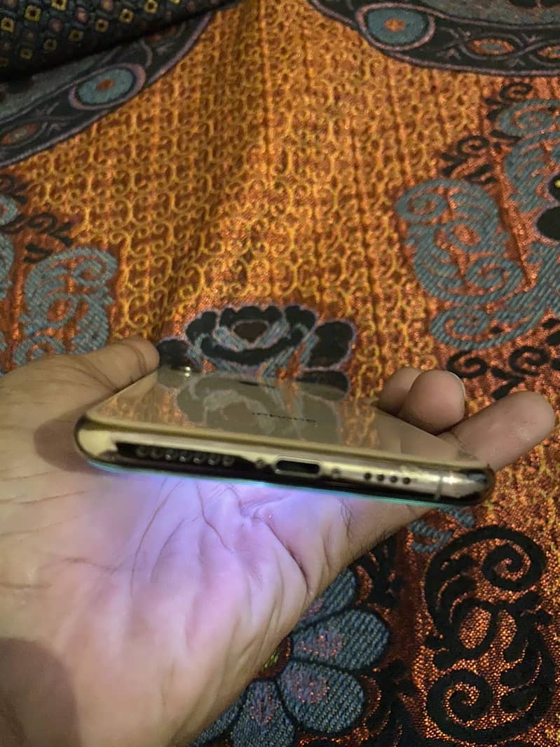 Apple iPhone Xs Max 10/10 1