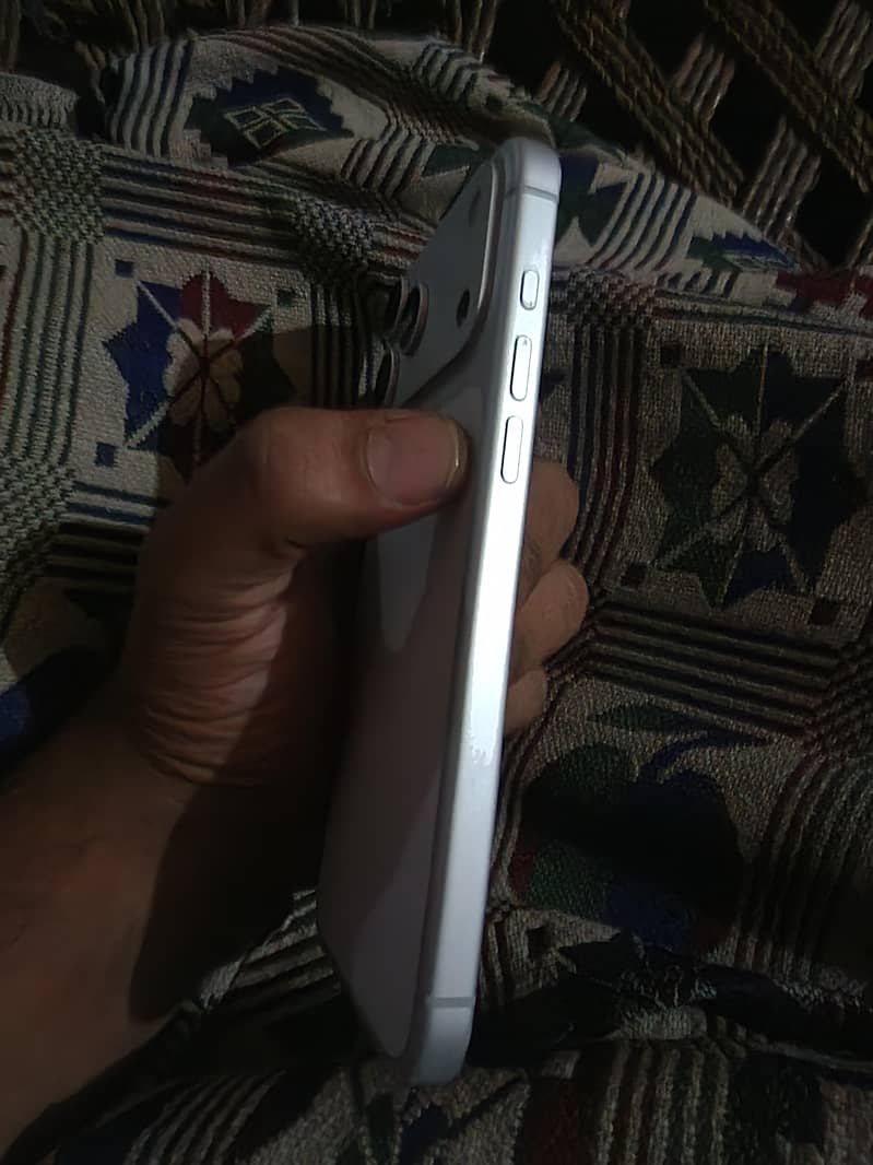 Apple iPhone 17 Pro Max 2