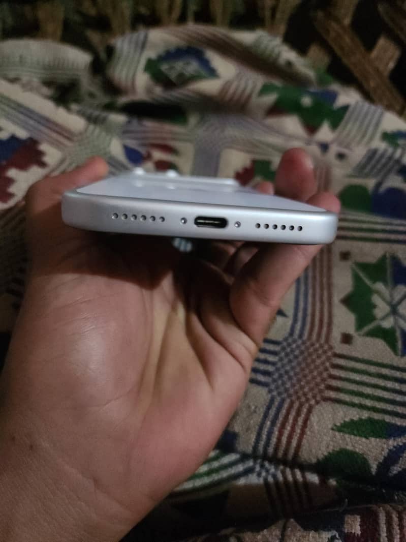 Apple iPhone 17 Pro Max 5