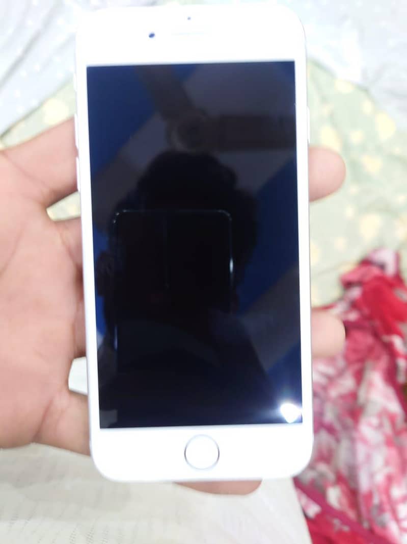 Apple iPhone 7 5