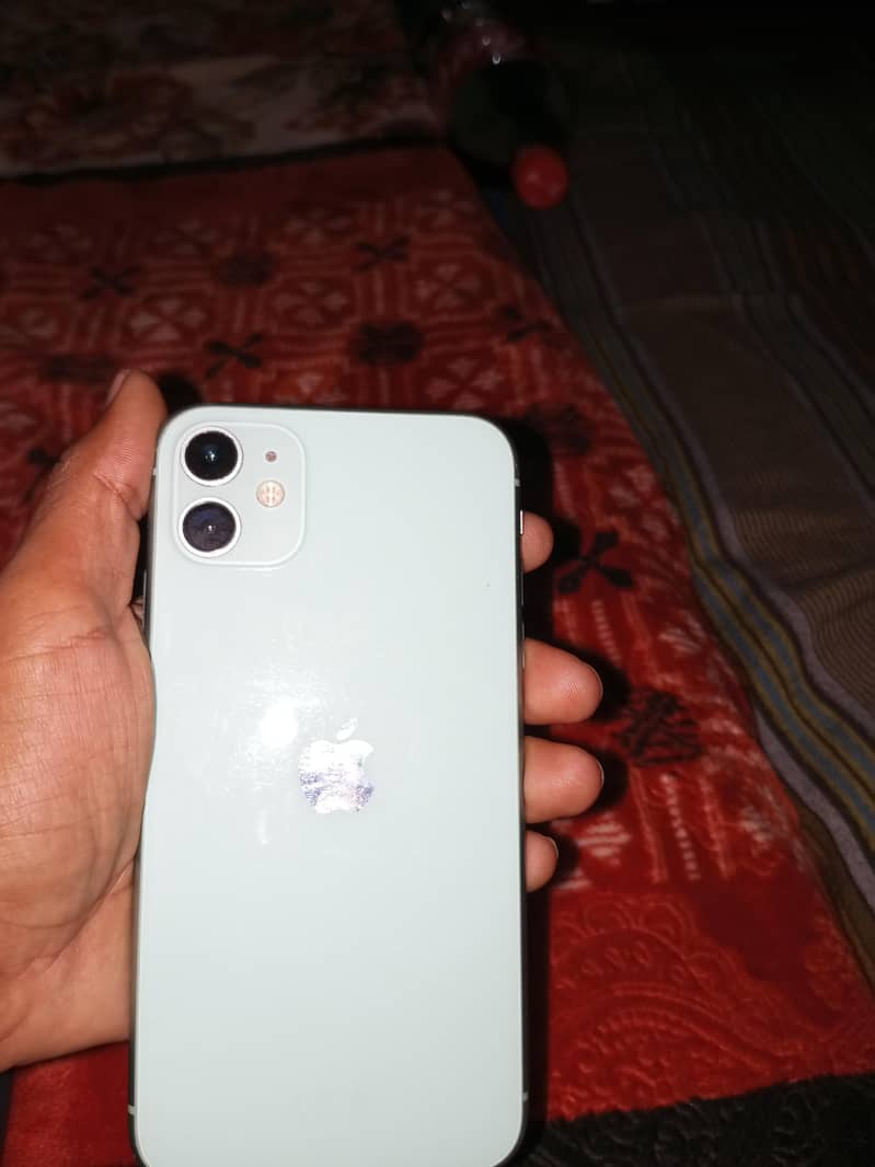 Apple iPhone 11 1