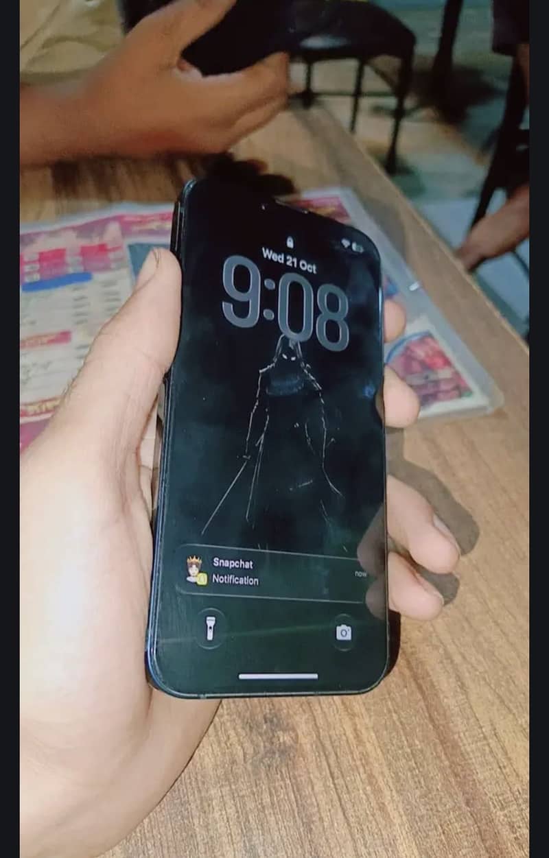 Apple iPhone 13 2