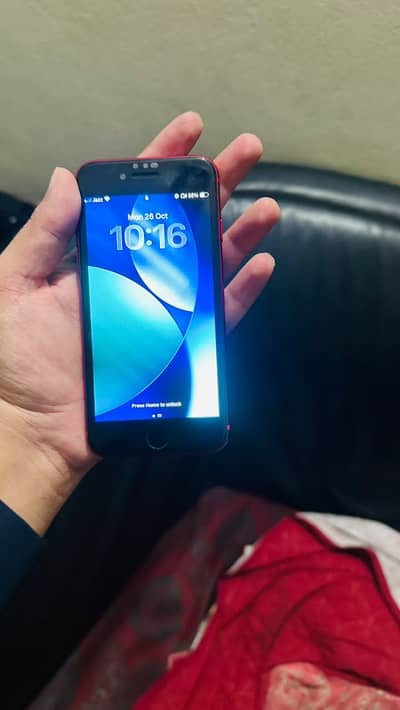 Apple iPhone SE