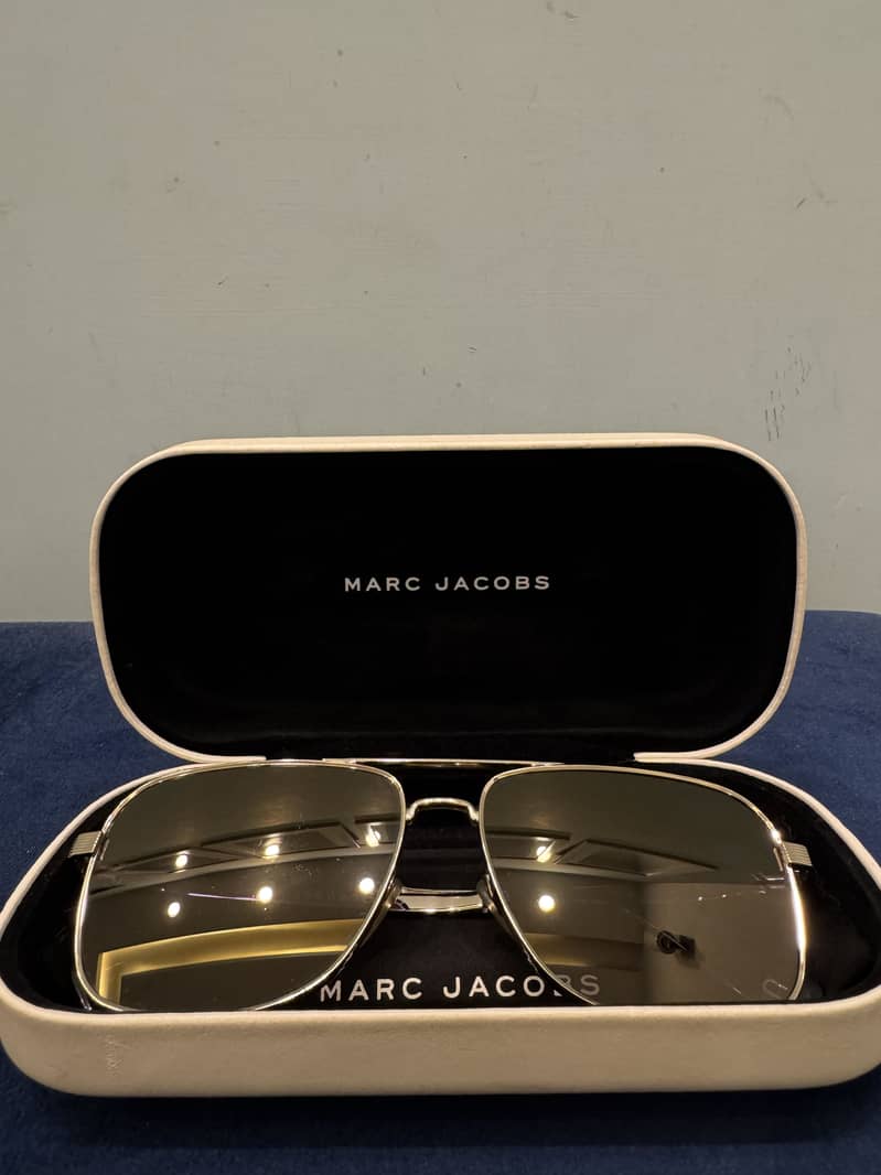 Marc Jacobs Sunglasses 0