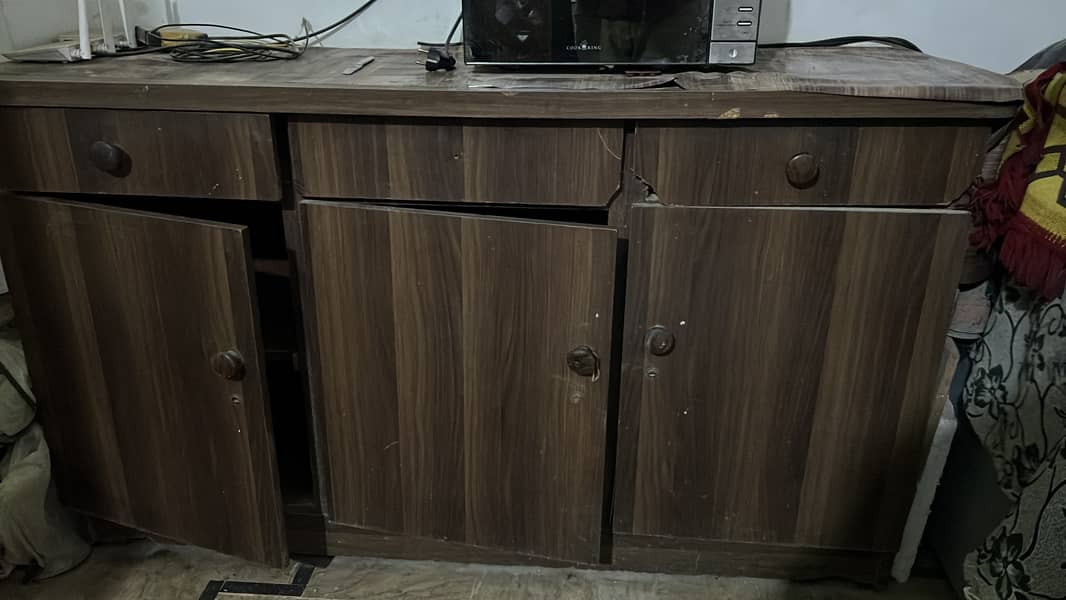 Side Board Table 2