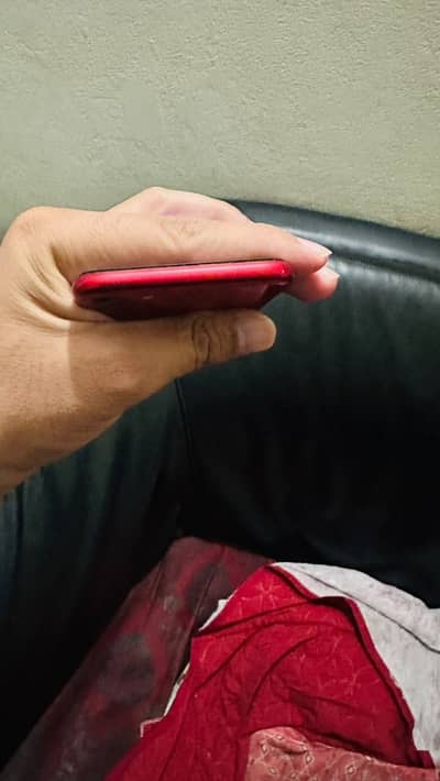 Apple iPhone SE