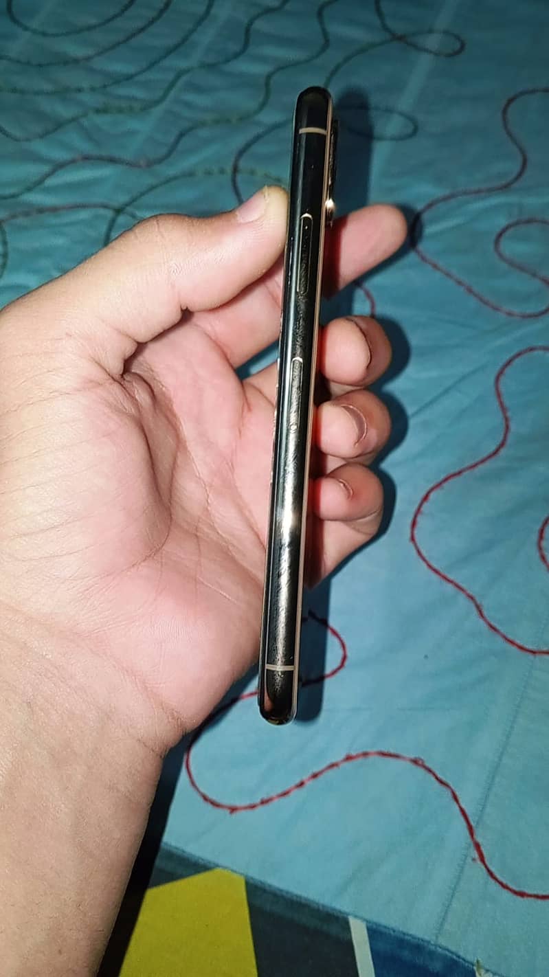 Apple iPhone XS 2