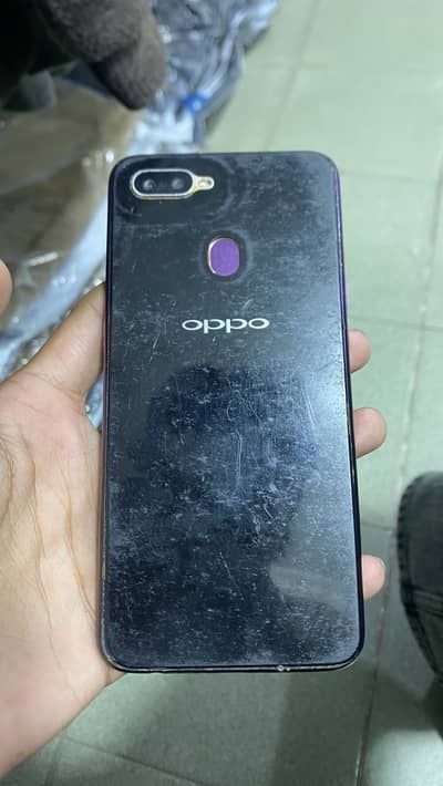 OPPO F9