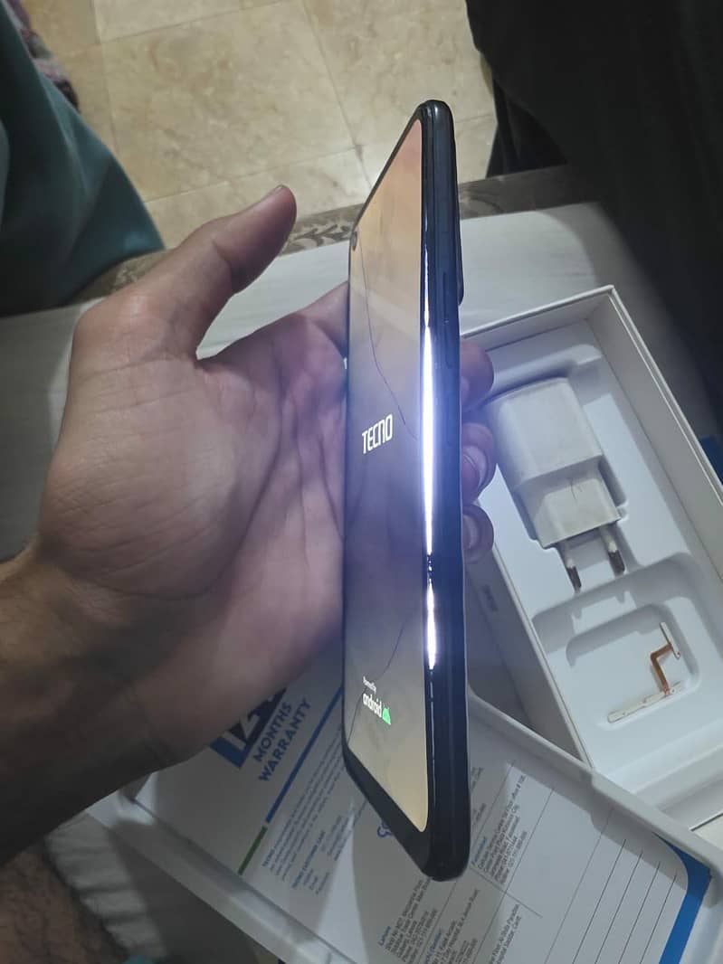 Tecno Camon 17 4