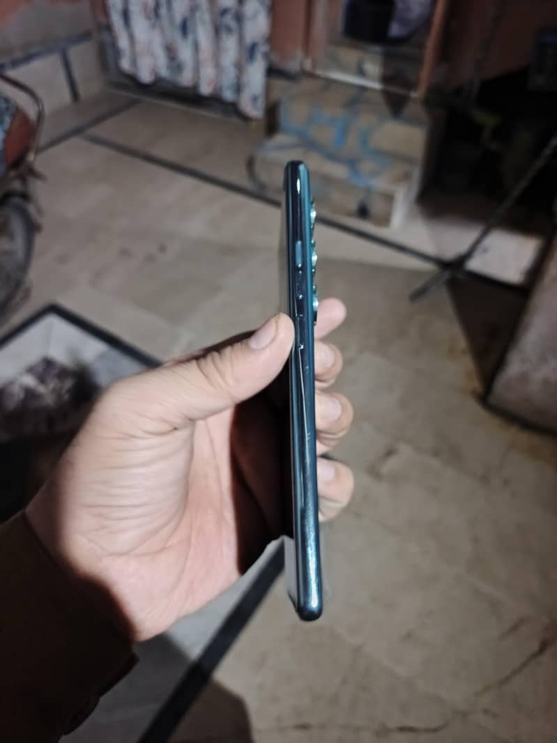 Tecno CAMON 40 2