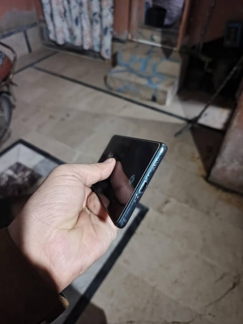 Tecno CAMON 40 3
