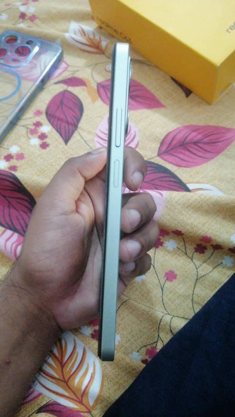 Realme C63 3