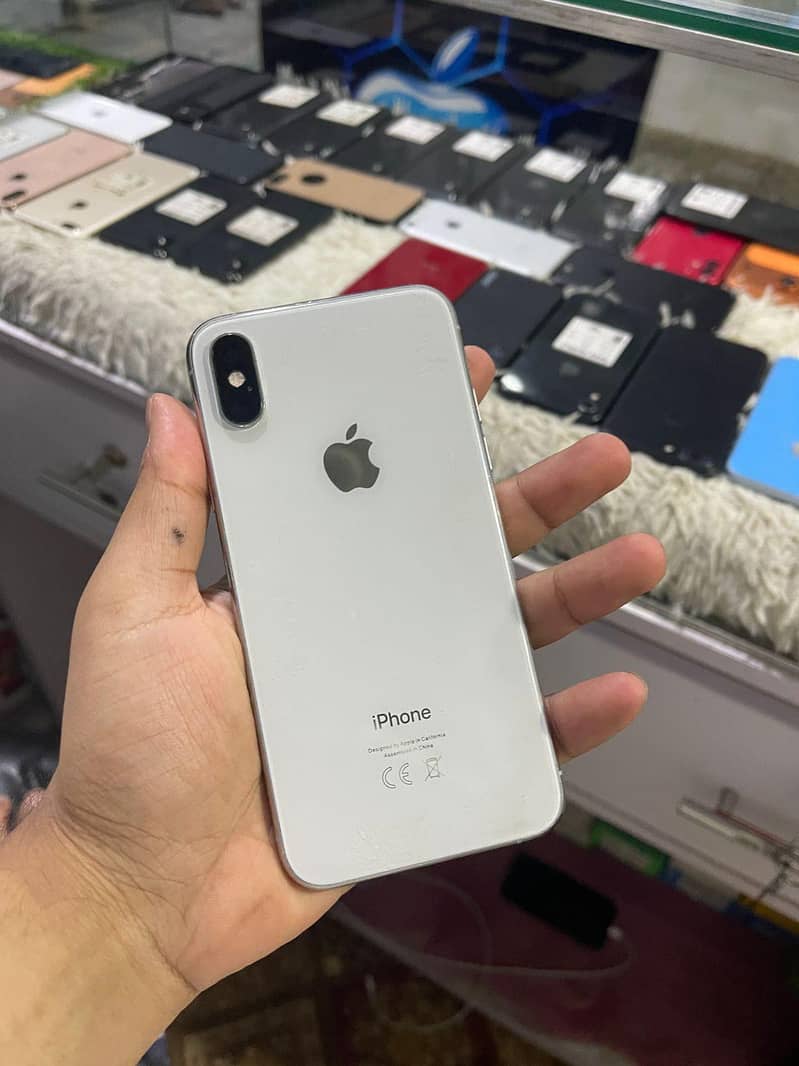 Apple iPhone XS 0