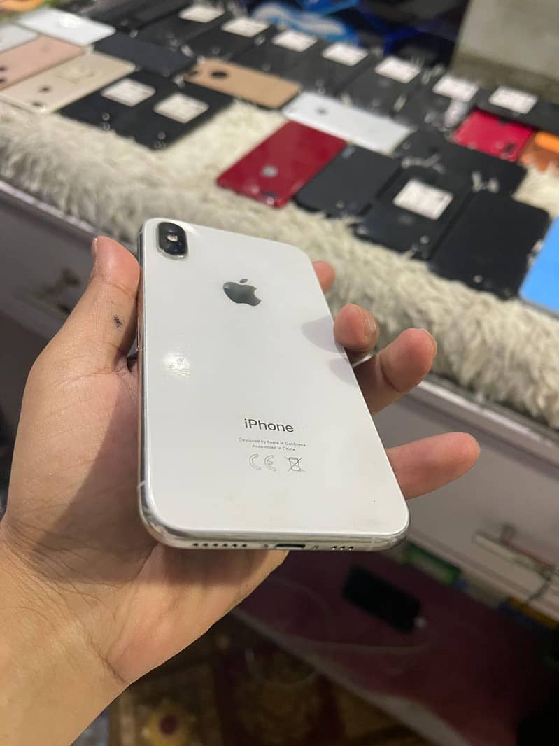 Apple iPhone XS 1