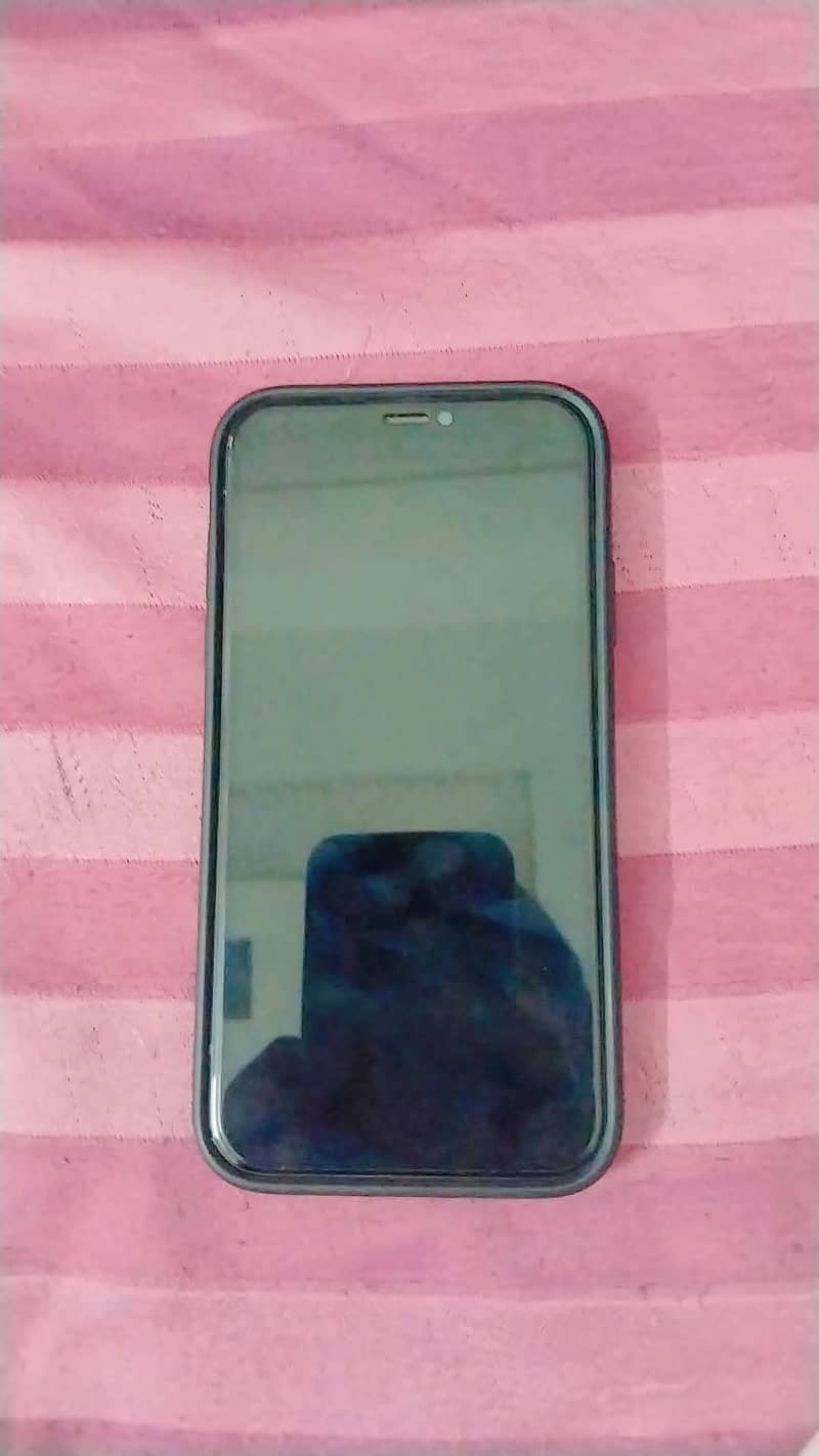 Apple iPhone XR 9