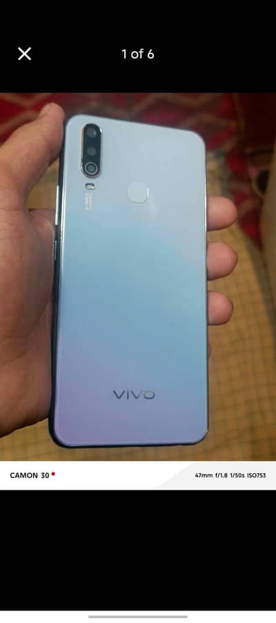 Vivo Y17
