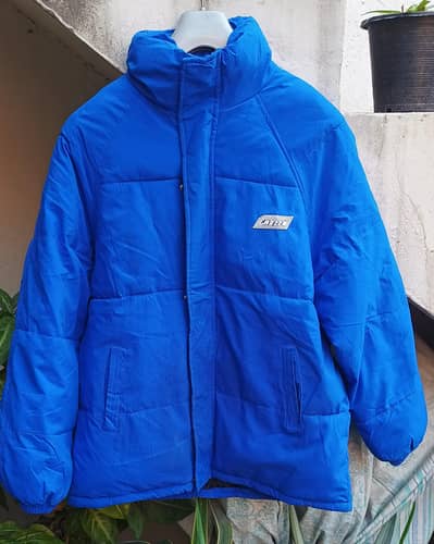 Branded Jackets / Zippers and Other Garments.