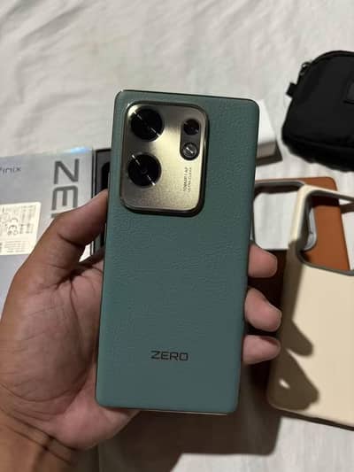 Infinix Zero 30 12/256GB PTA Approved – Premium Look!
