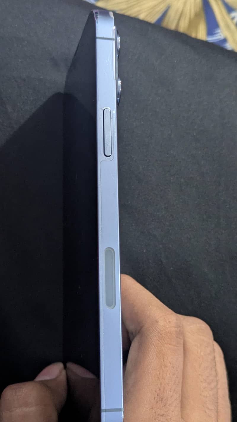 Apple iPhone 13 Pro Max 3