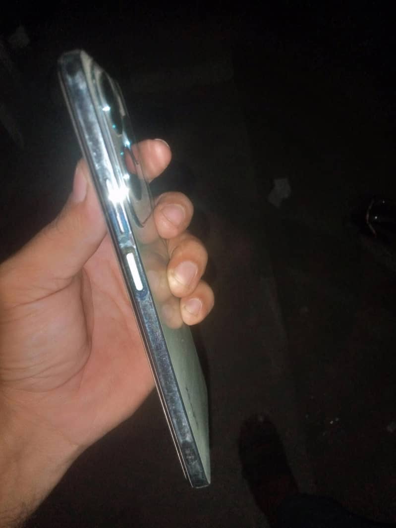 Infinix Hot 40 - Mobile Phones - 1120912920