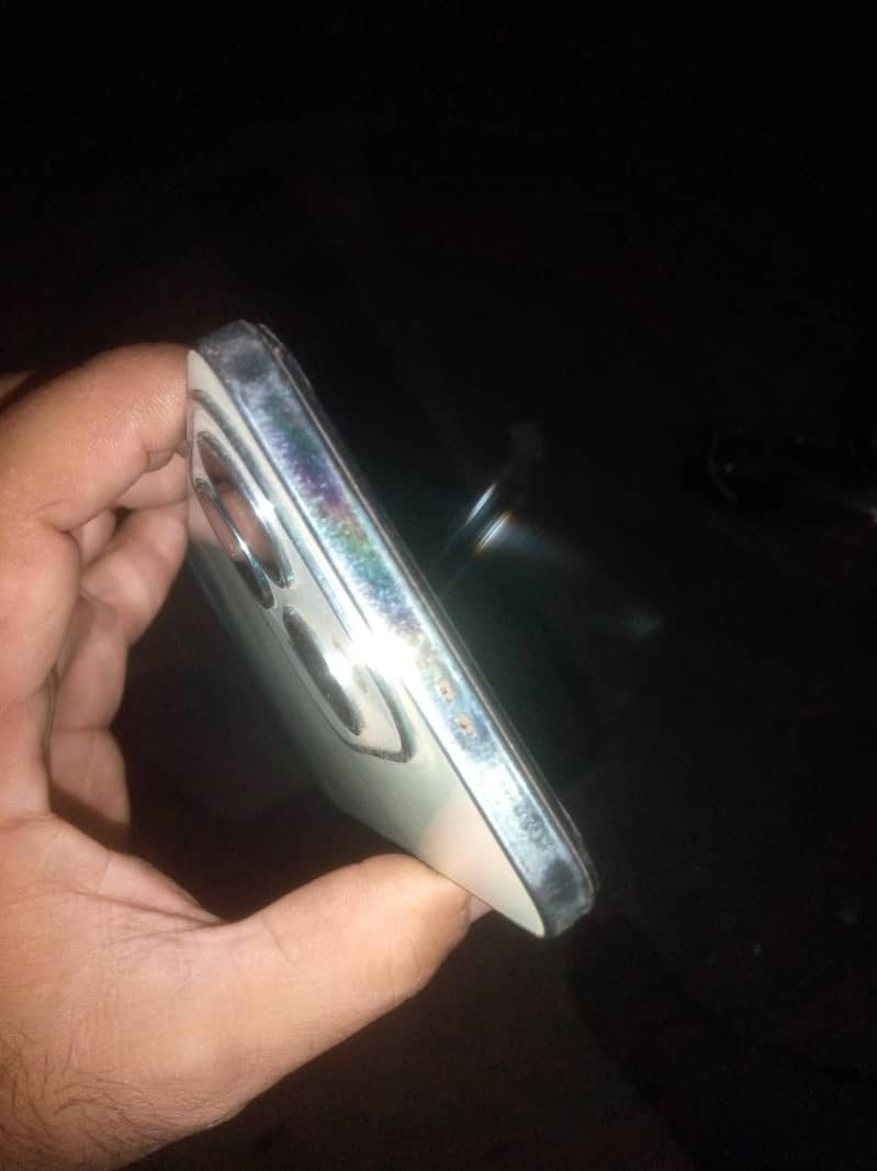Infinix Hot 40 - Mobile Phones - 1120912920