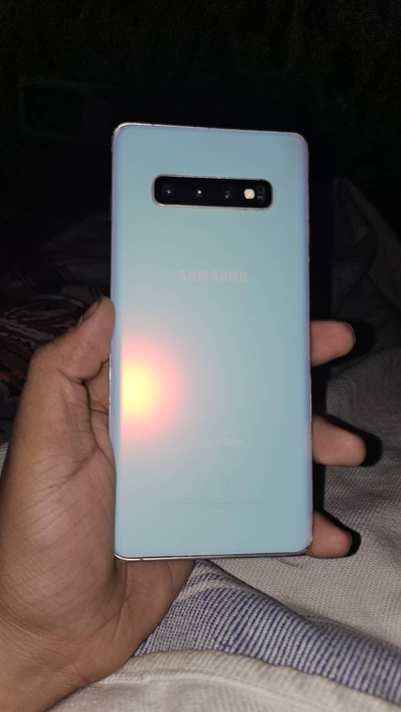 Samsung Mobile S10 Plus 0
