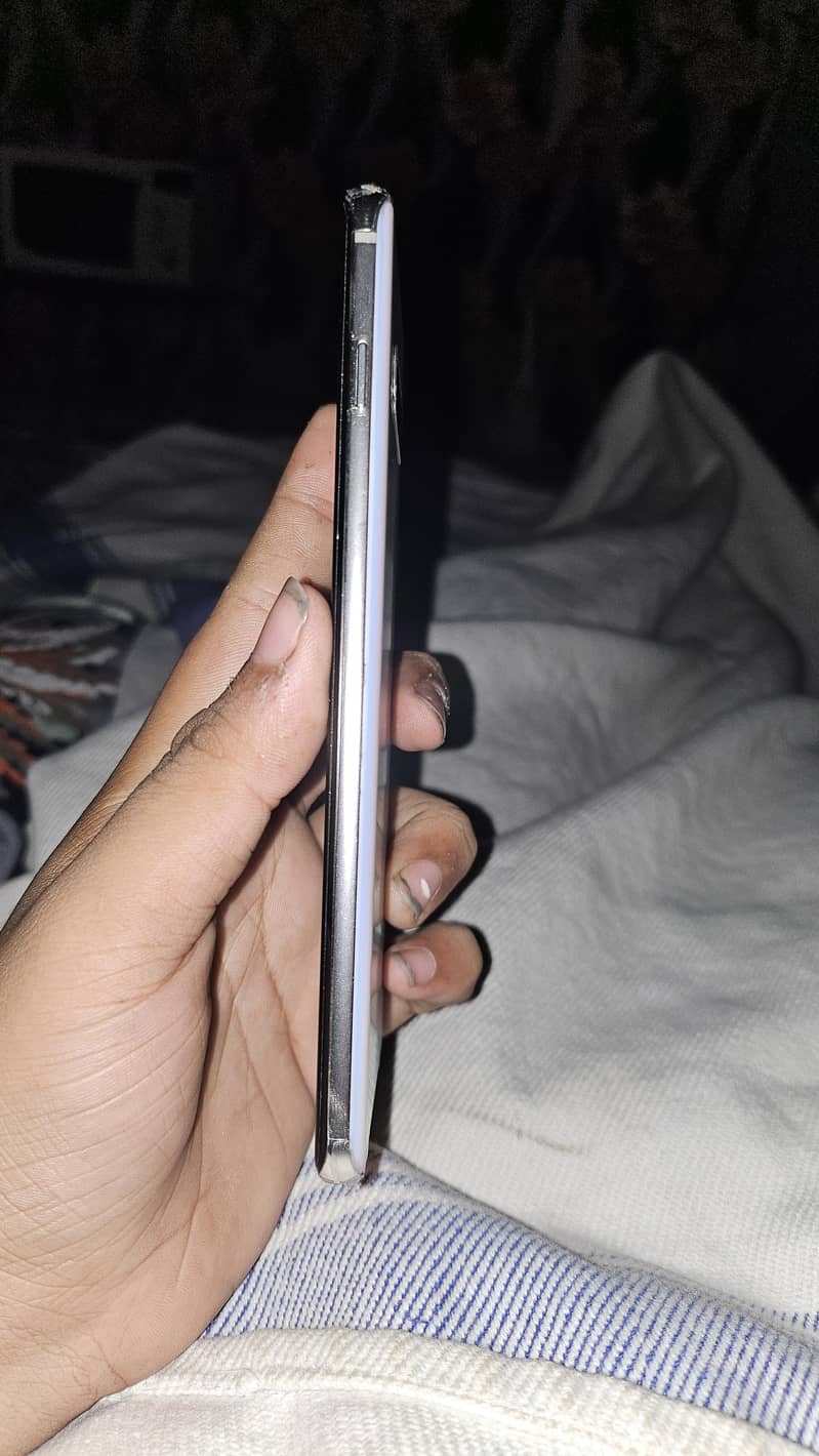 Samsung Mobile S10 Plus 1