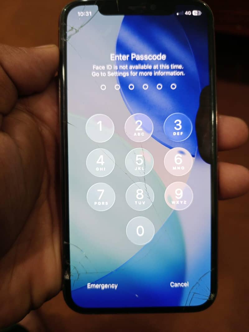 Apple iPhone 11 Pro 2