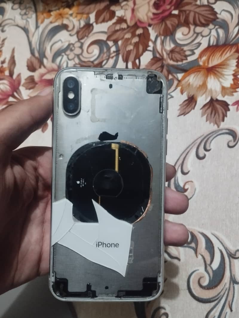 Apple iPhone X 3
