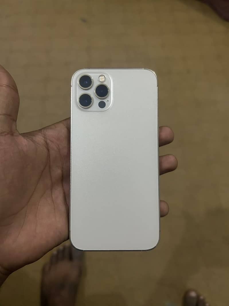 Apple iPhone 12 Pro 0