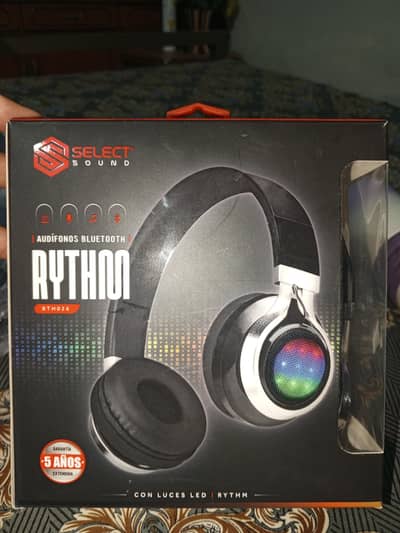 Brand New Headphones Not used head phone Bluetooth connected