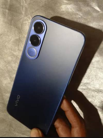 Vivo V70 FE 5G