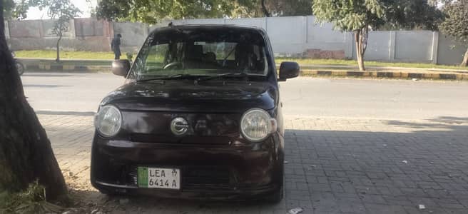 Daihatsu Mira 2015