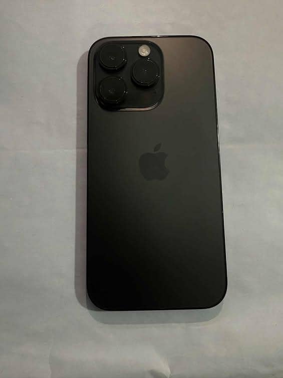 Apple iPhone 14 Pro 1