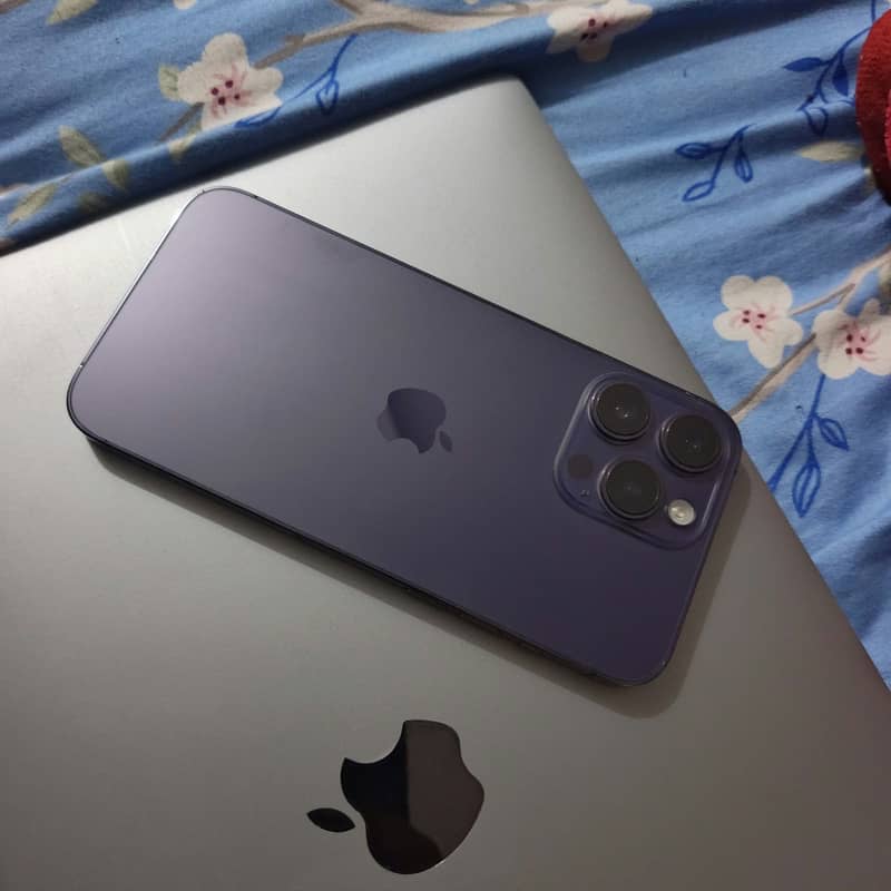 Apple iPhone 14 Pro Max 2
