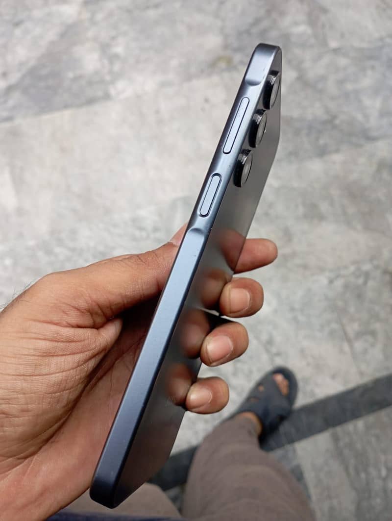 Samsung Mobile A16 5
