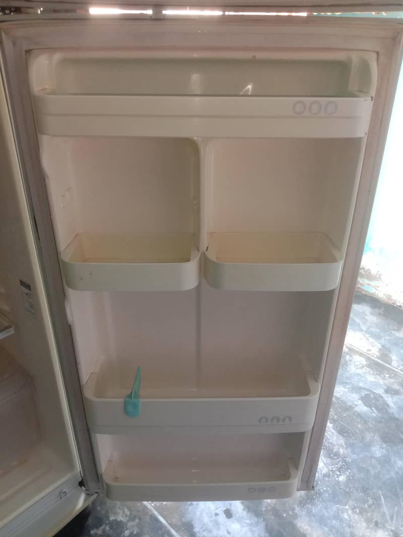 Fridge 7
