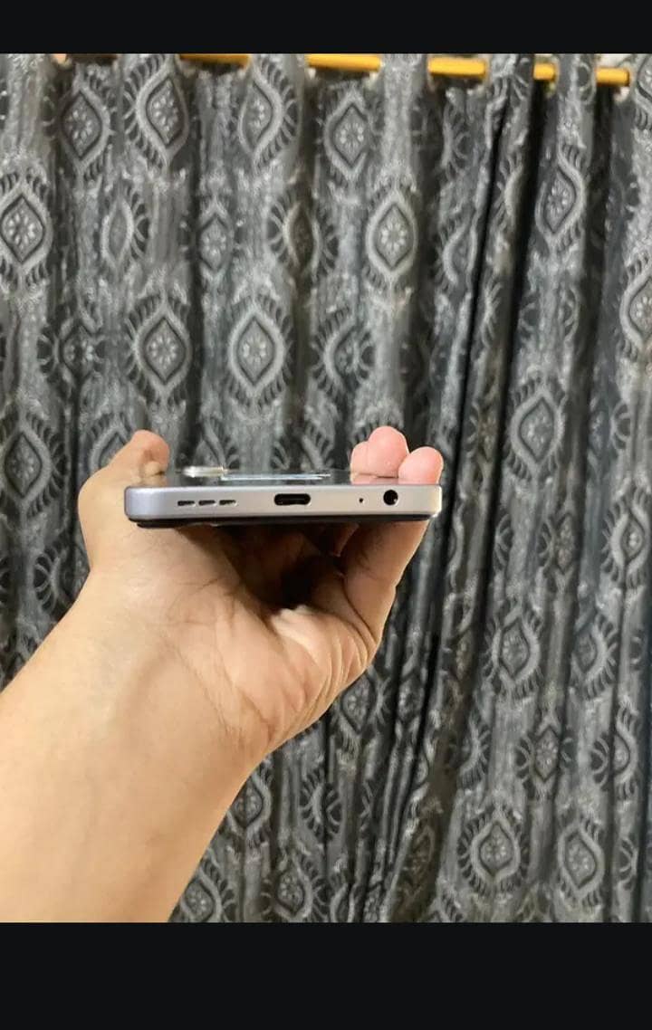 Tecno spark GO 2 1