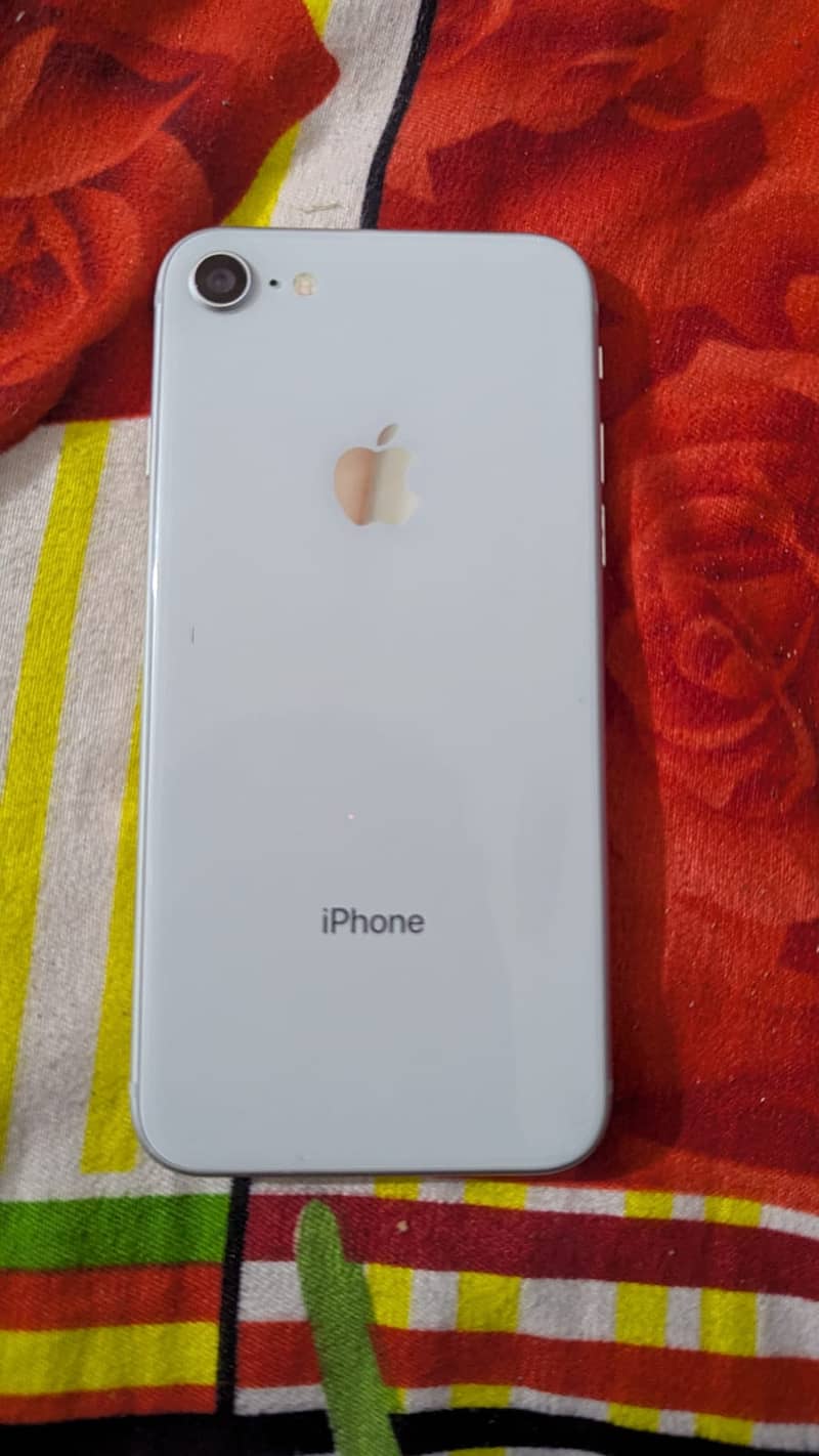 Apple iPhone 8 0