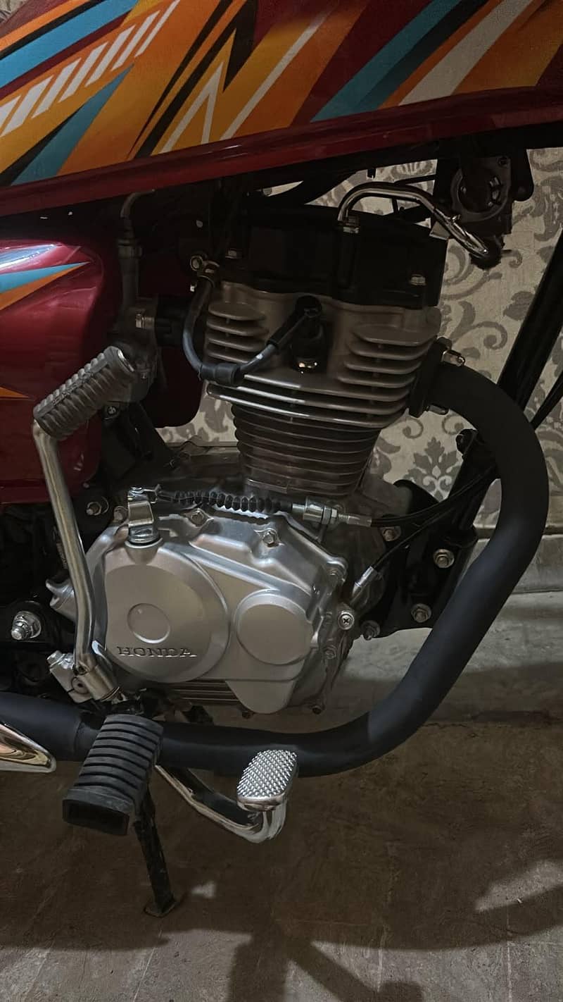 CG - 125  Tracker Installed 2