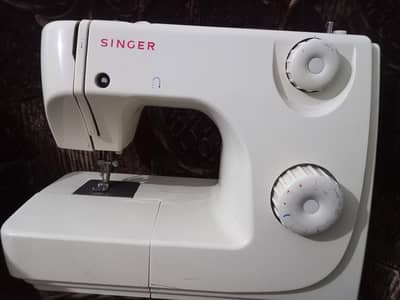 Singer 8280 Compact Mechanical Sewing Machine