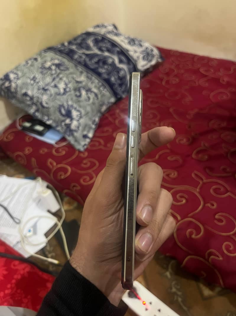 Tecno CAMON 30 5