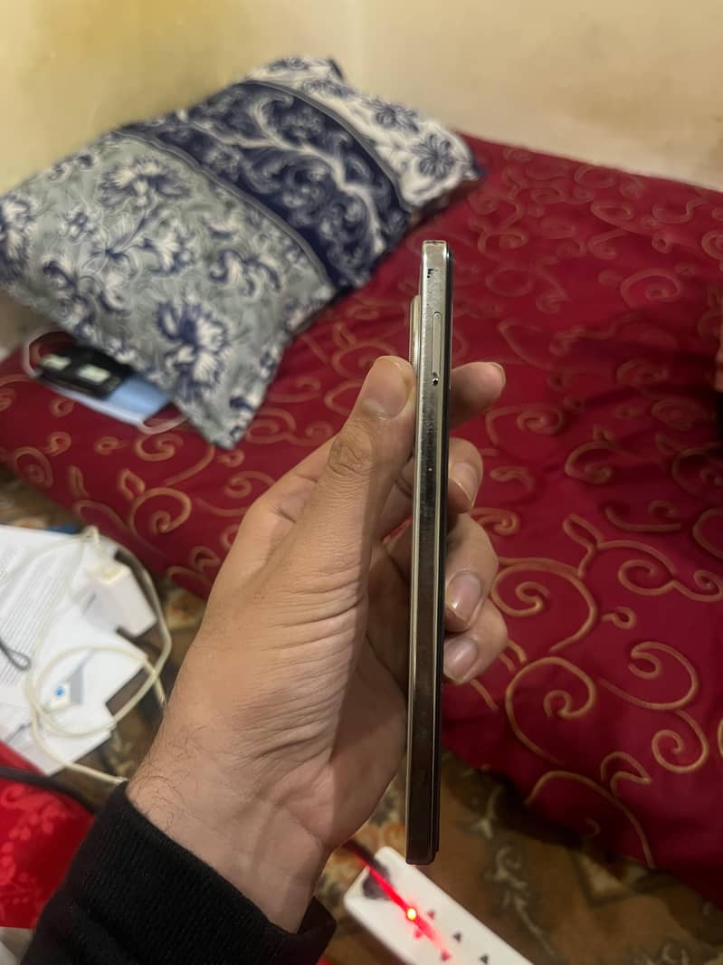 Tecno CAMON 30 6