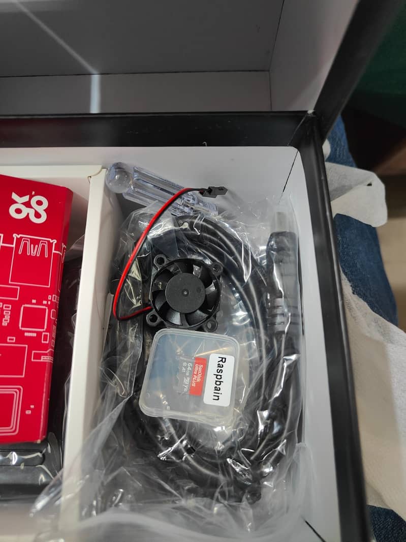 LABISTS Raspberry Pi 4 Starter Kit 4