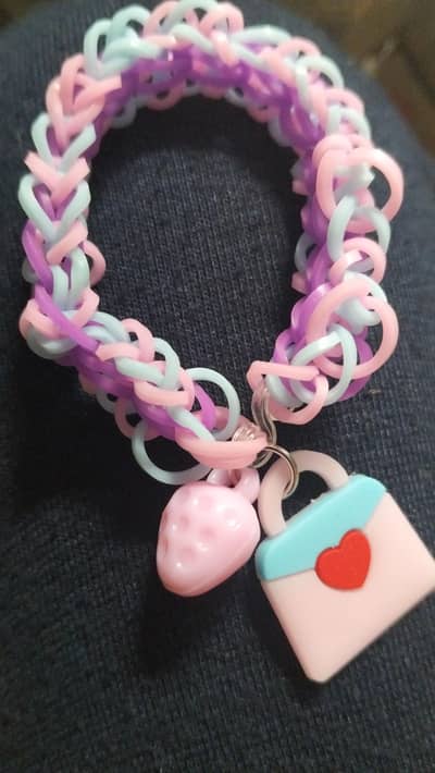 loom fish tail bracelet