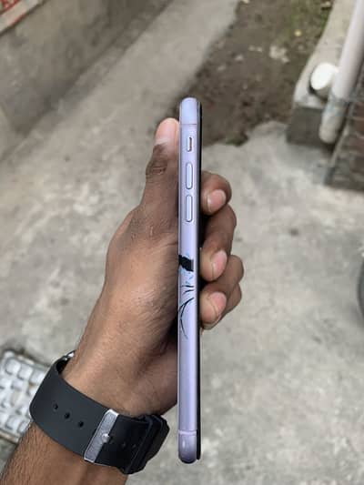Apple iPhone 11