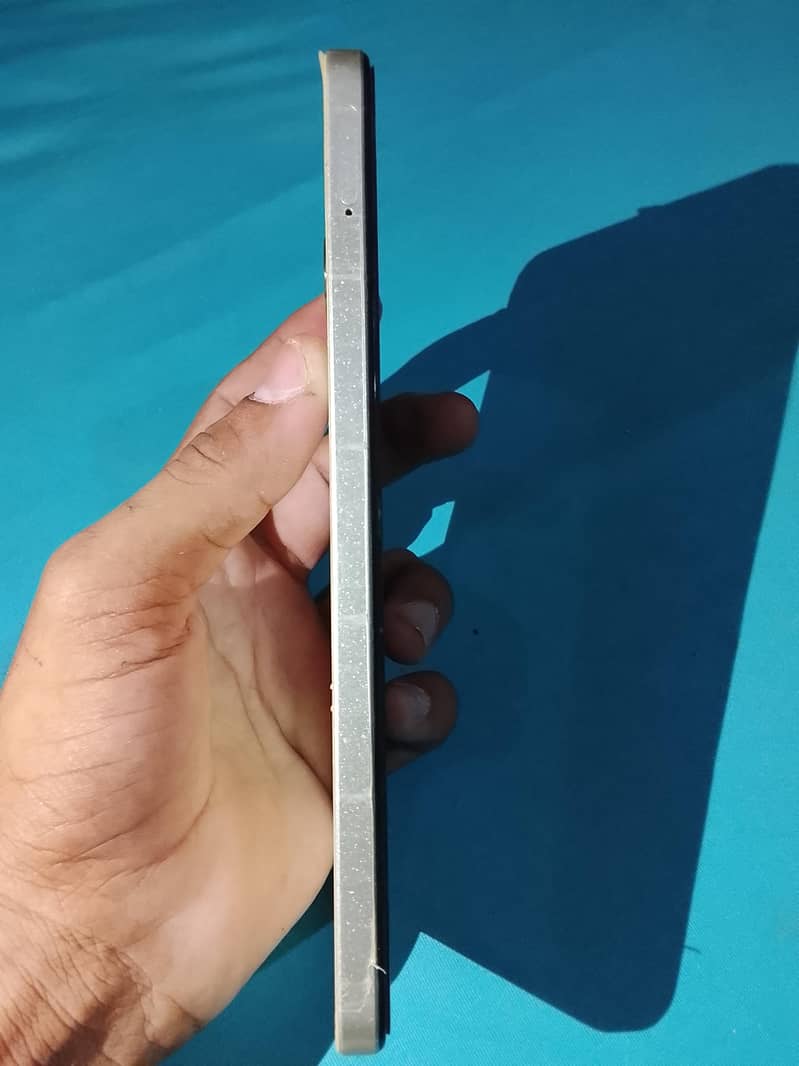 Realme C53 2