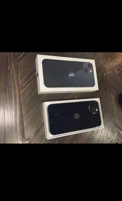 Apple iPhone 13