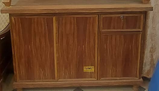Wooden Iron stand  Cabinet With Drawer  for sale  20،000 پالش والا