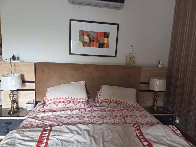 Bed set with dressing 1